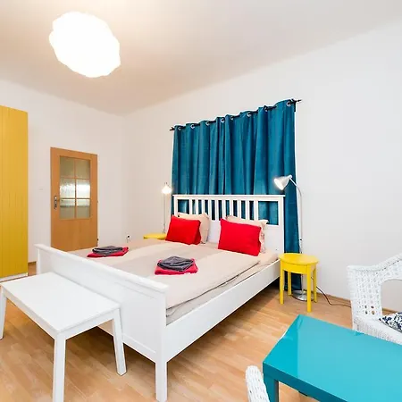 Lucemburska Pensjonat 3*
